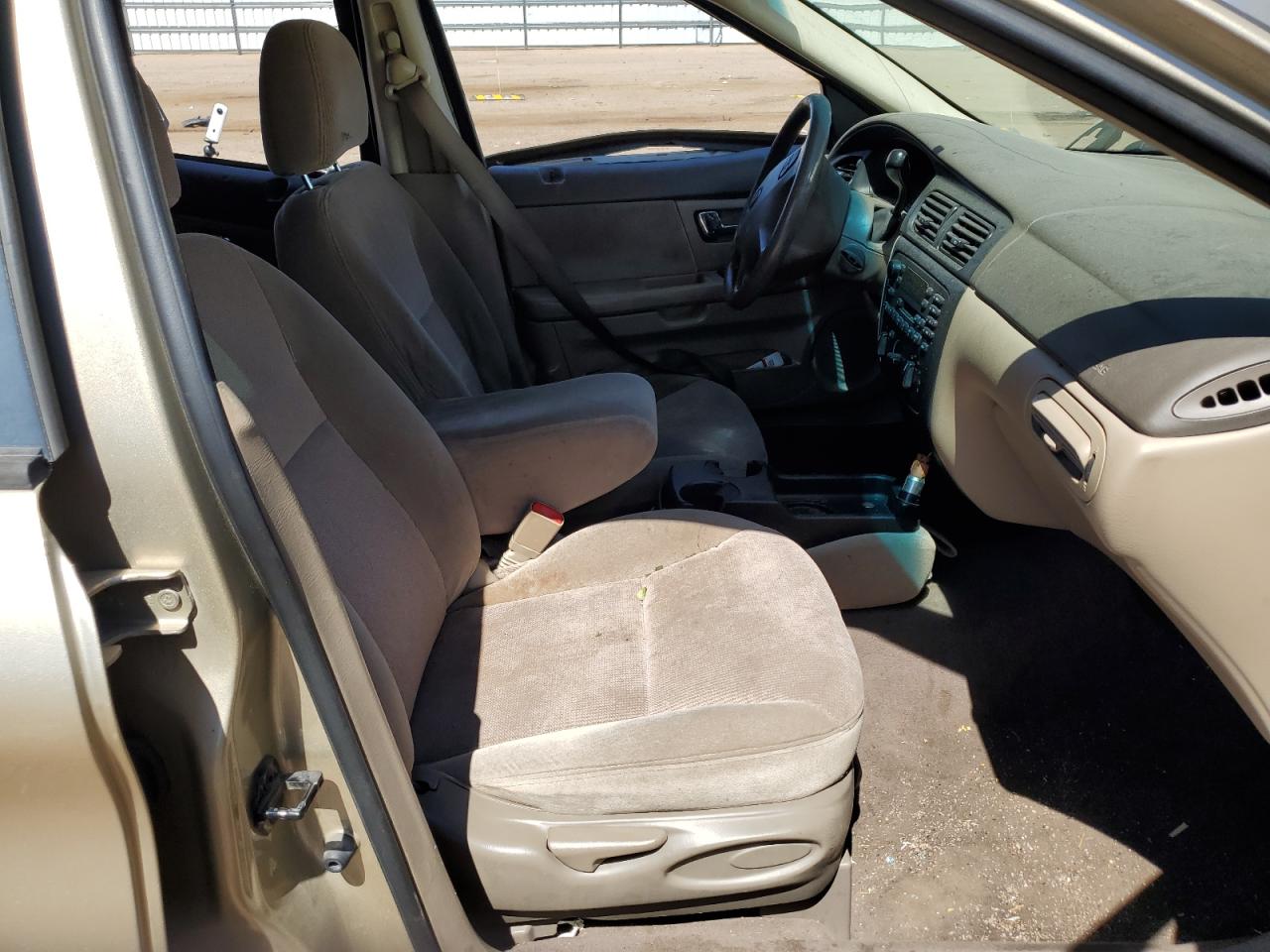 2000 Ford Taurus Ses VIN: 1FAFP55U9YG255981 Lot: 63405525