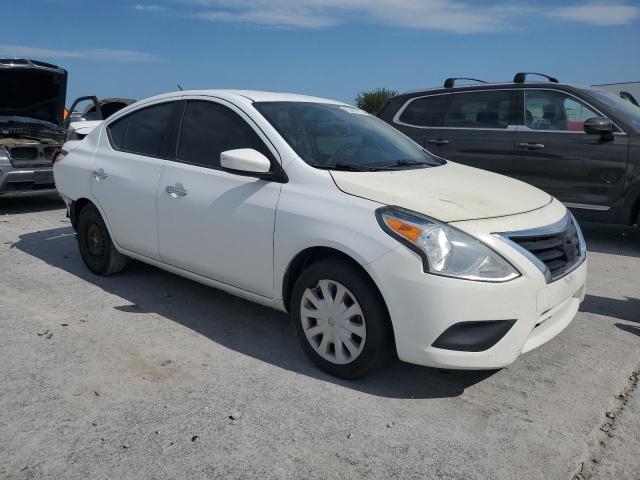  NISSAN VERSA 2016 Biały