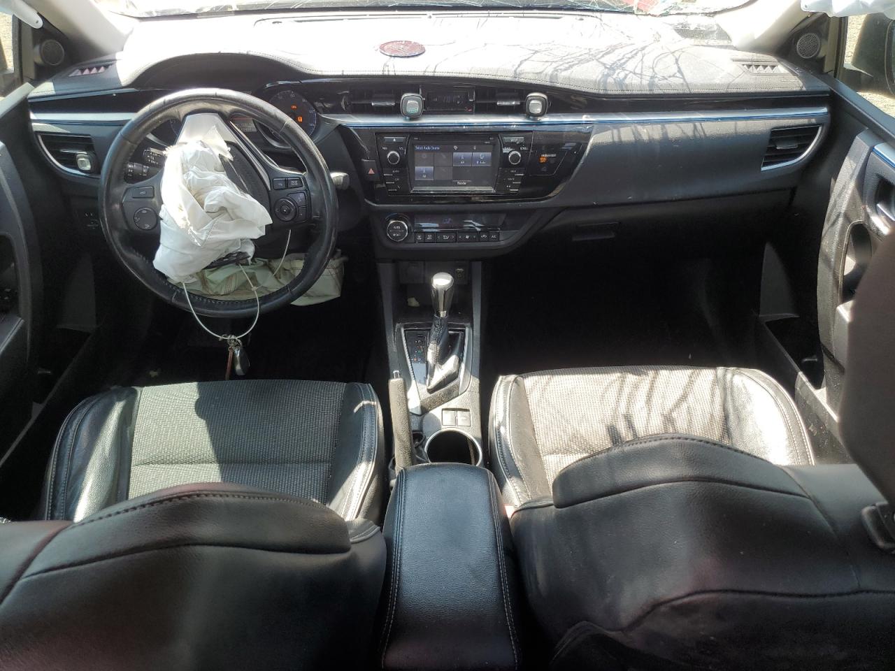 2014 Toyota Corolla L VIN: 5YFBURHE4EP143516 Lot: 63104265