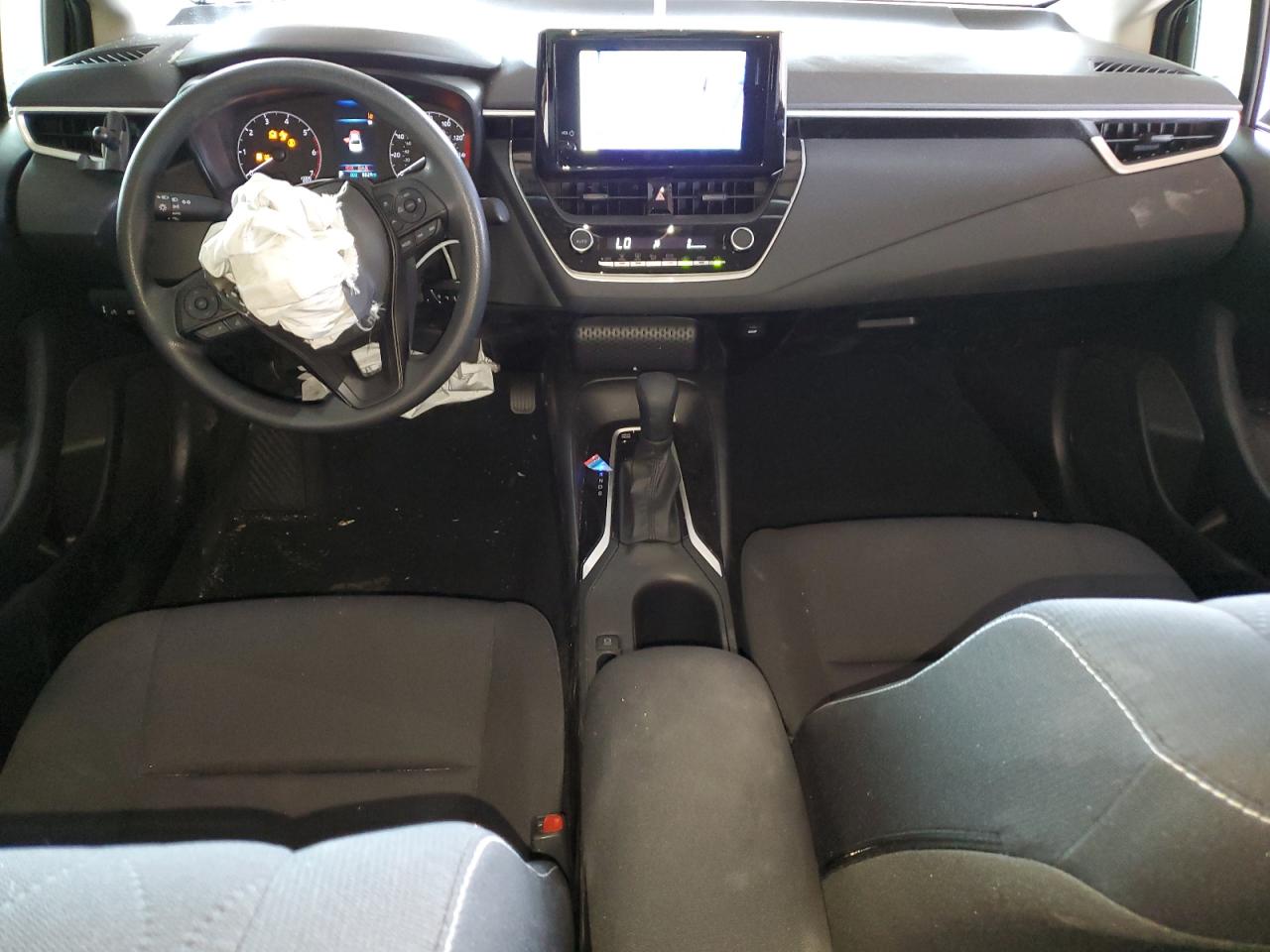 2025 Toyota Corolla Le VIN: JTDBCMFE3SJ042671 Lot: 64729165