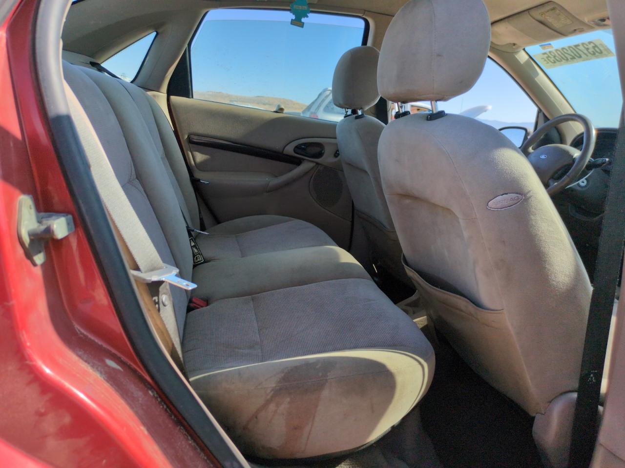 2000 Ford Focus Zts VIN: 1FAHP3832YW285233 Lot: 63702085