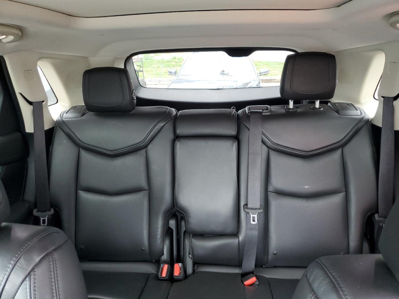 2017 Cadillac Xt5 Premium Luxury VIN: 1GYKNERS4HZ170858 Lot: 64080405