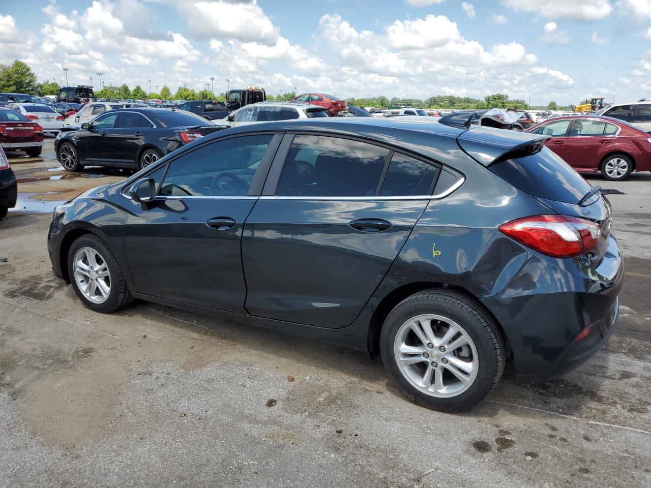 VIN: 3G1BE6SMXJS652091 2018 CHEVROLET CRUZE