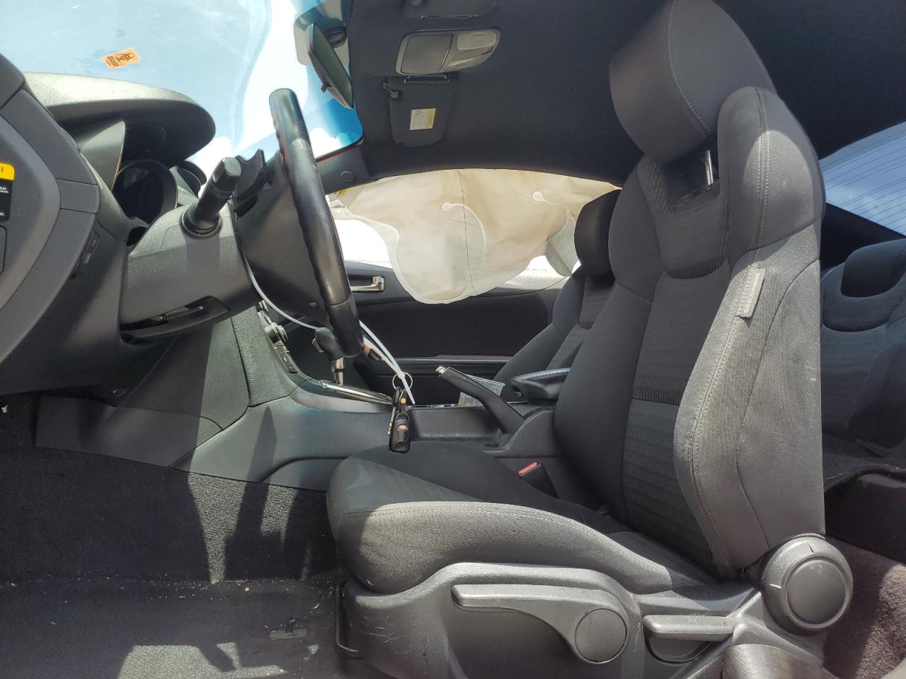 2013 Hyundai Genesis Coupe 2.0T VIN: KMHHT6KD3DU105042 Lot: 64354805