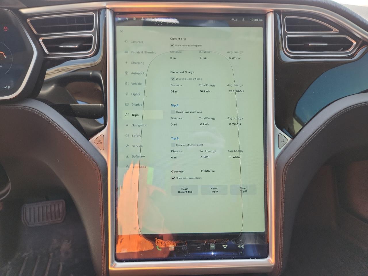 2015 Tesla Model S VIN: 5YJSA1E14FF102828 Lot: 64842295