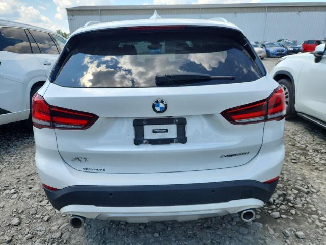  BMW X1 2021 Белы