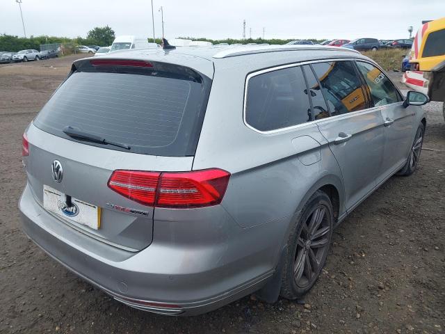 2015 VOLKSWAGEN PASSAT GT