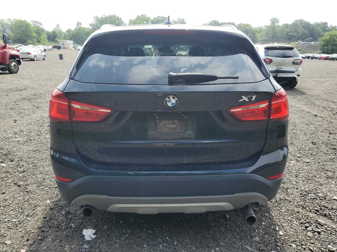 2017 BMW X1 xDrive28I VIN: WBXHT3C32H5F75240 Lot: 62453355