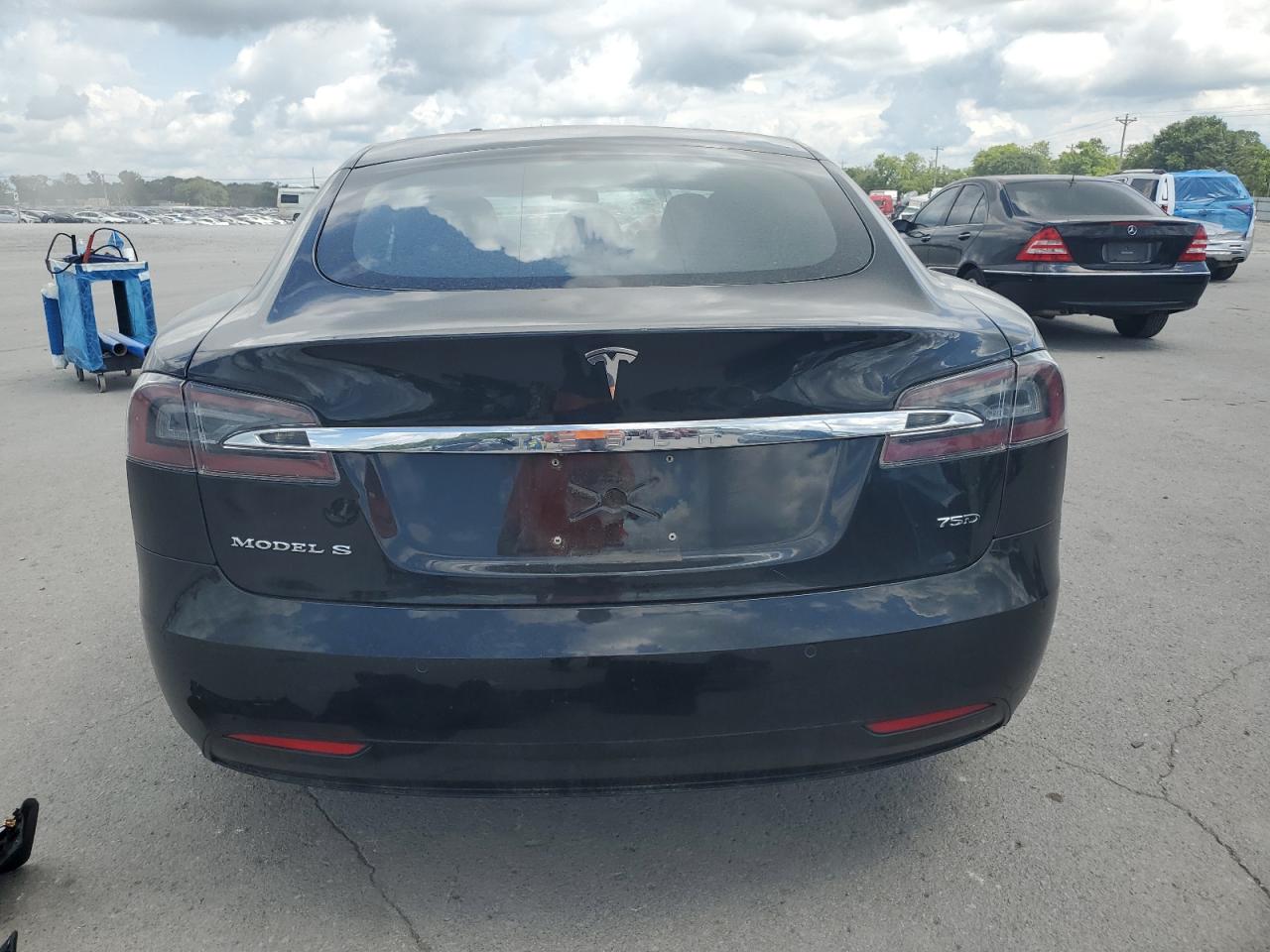 2018 Tesla Model S VIN: 5YJSA1E26JF247516 Lot: 64101915