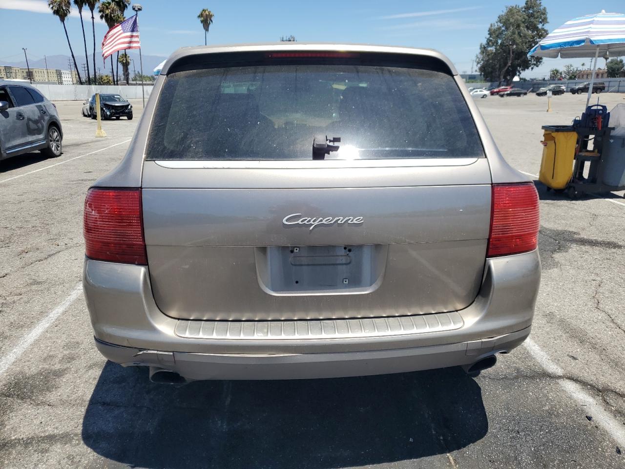 2005 Porsche Cayenne VIN: WP1AA29P55LA20102 Lot: 64122645