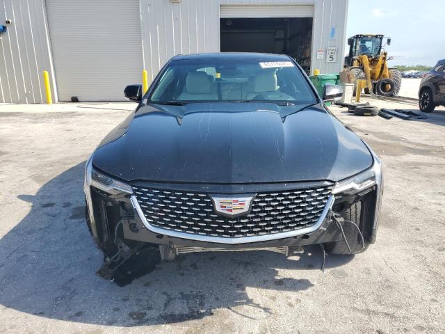  CADILLAC CT4 2024 Черный
