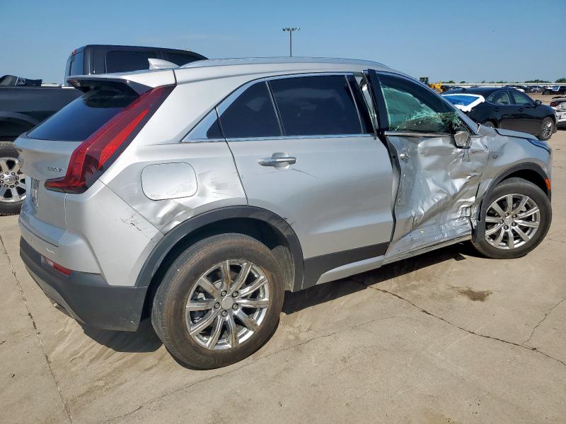  CADILLAC XT4 2021 Серебристый