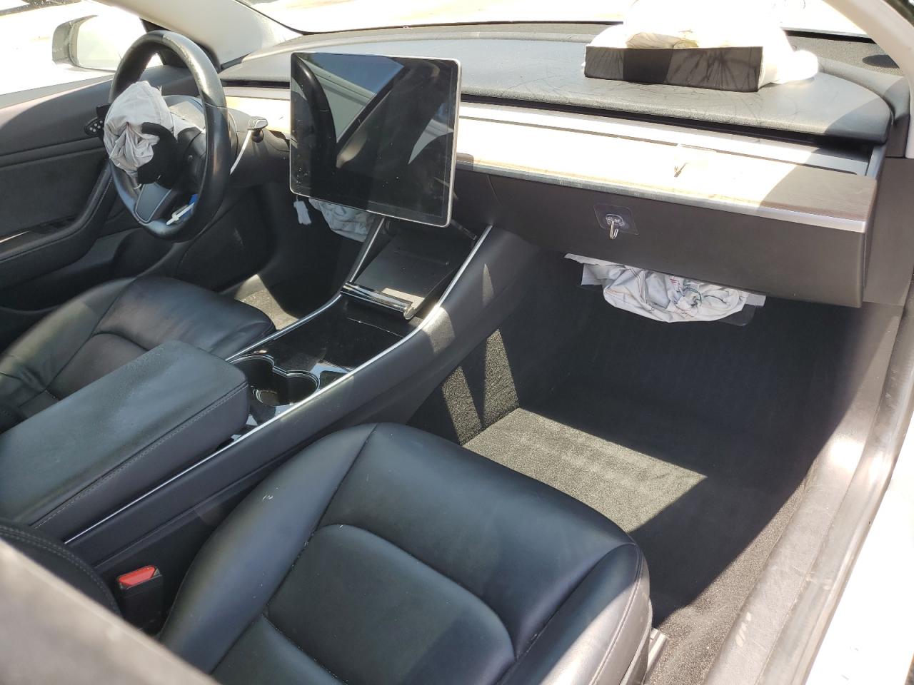 2018 Tesla Model 3 VIN: 5YJ3E1EA3JF035480 Lot: 64320485