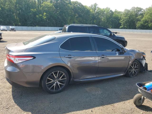  TOYOTA CAMRY 2018 Серый