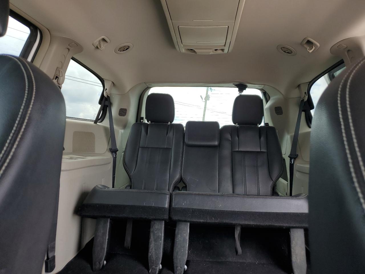 2015 Chrysler Town & Country Touring VIN: 2C4RC1BG5FR534480 Lot: 64179405