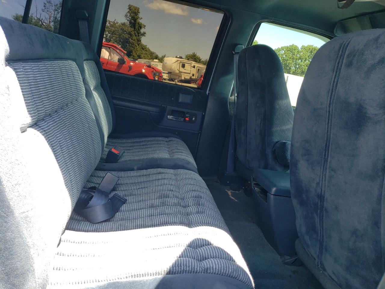 1993 GMC Sierra K3500 VIN: 1GTHK33N0PJ727701 Lot: 62601785