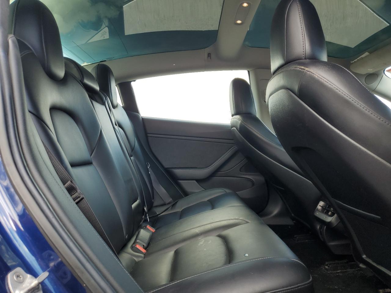 2019 Tesla Model 3 VIN: 5YJ3E1EA3KF299638 Lot: 64095665