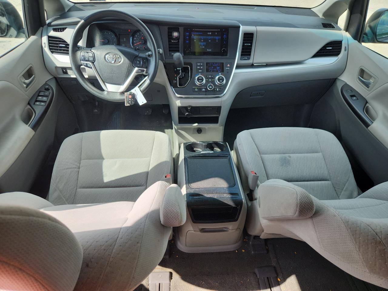2015 Toyota Sienna Le VIN: 5TDJK3DC5FS127224 Lot: 65154475
