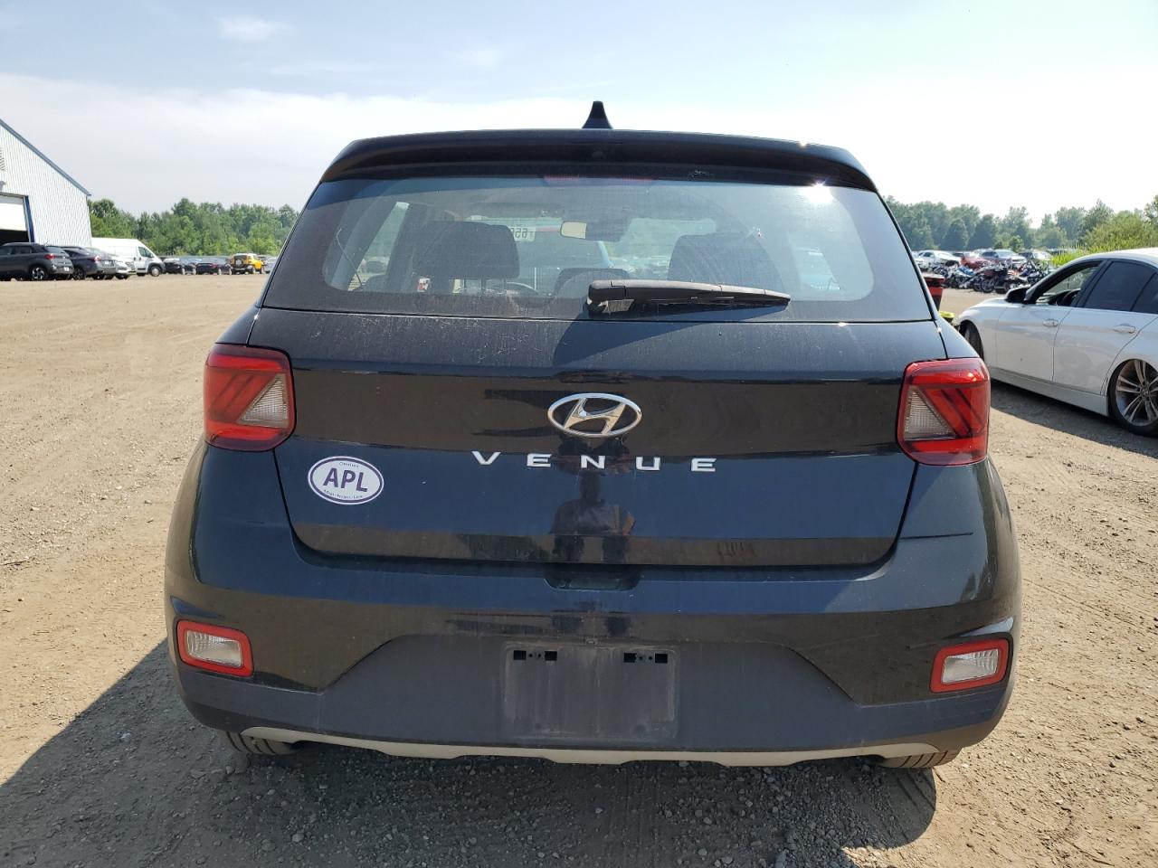 2022 Hyundai Venue Se VIN: KMHRB8A32NU163642 Lot: 65085685