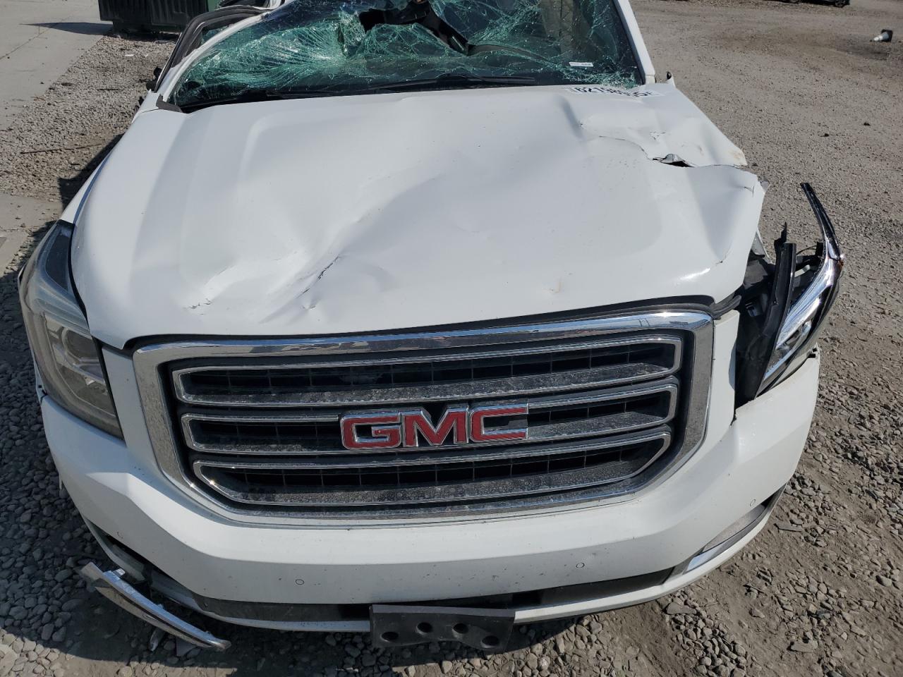 2017 GMC Yukon Xl K1500 Slt VIN: 1GKS2GKC8HR190743 Lot: 62198955