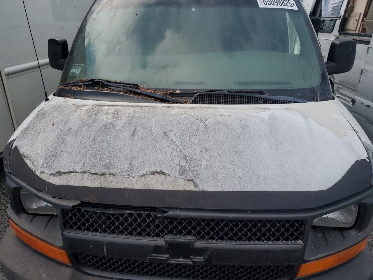 2004 Chevrolet Express G3500 VIN: 1GBHG31UX41150722 Lot: 65098825