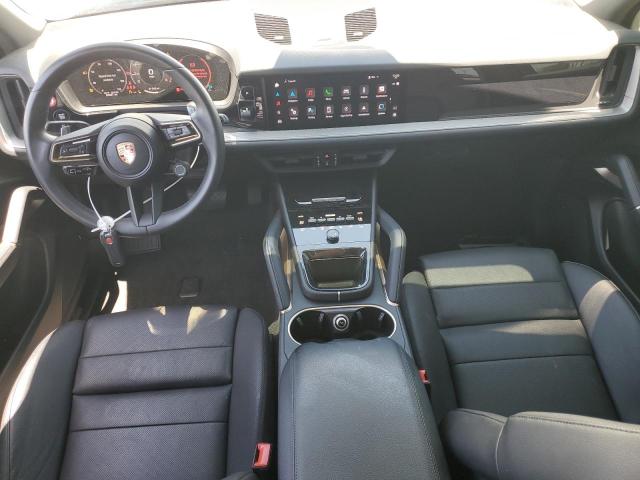  PORSCHE CAYENNE 2024 White