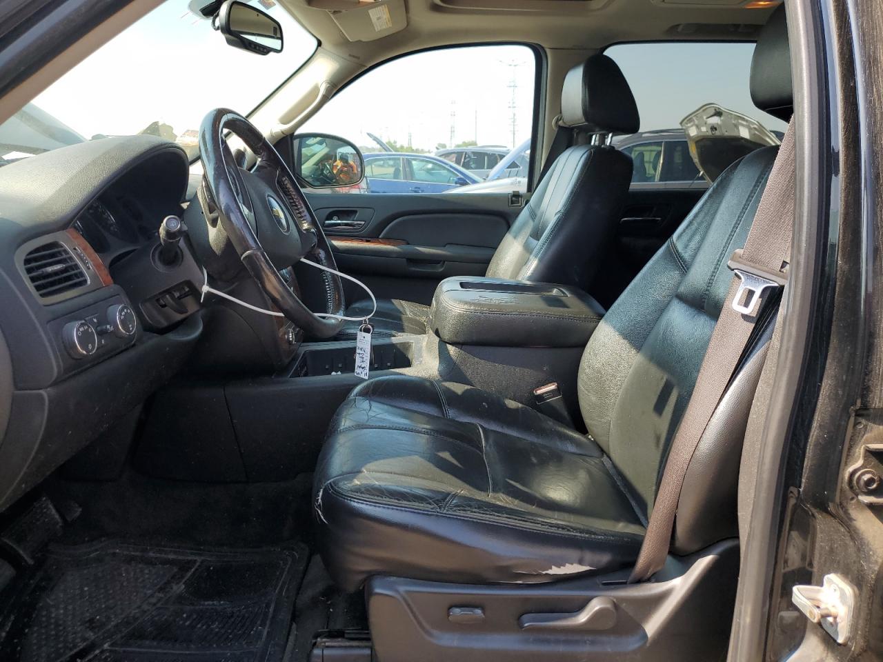 2007 Chevrolet Suburban K1500 VIN: 3GNFK16307G104173 Lot: 64482875