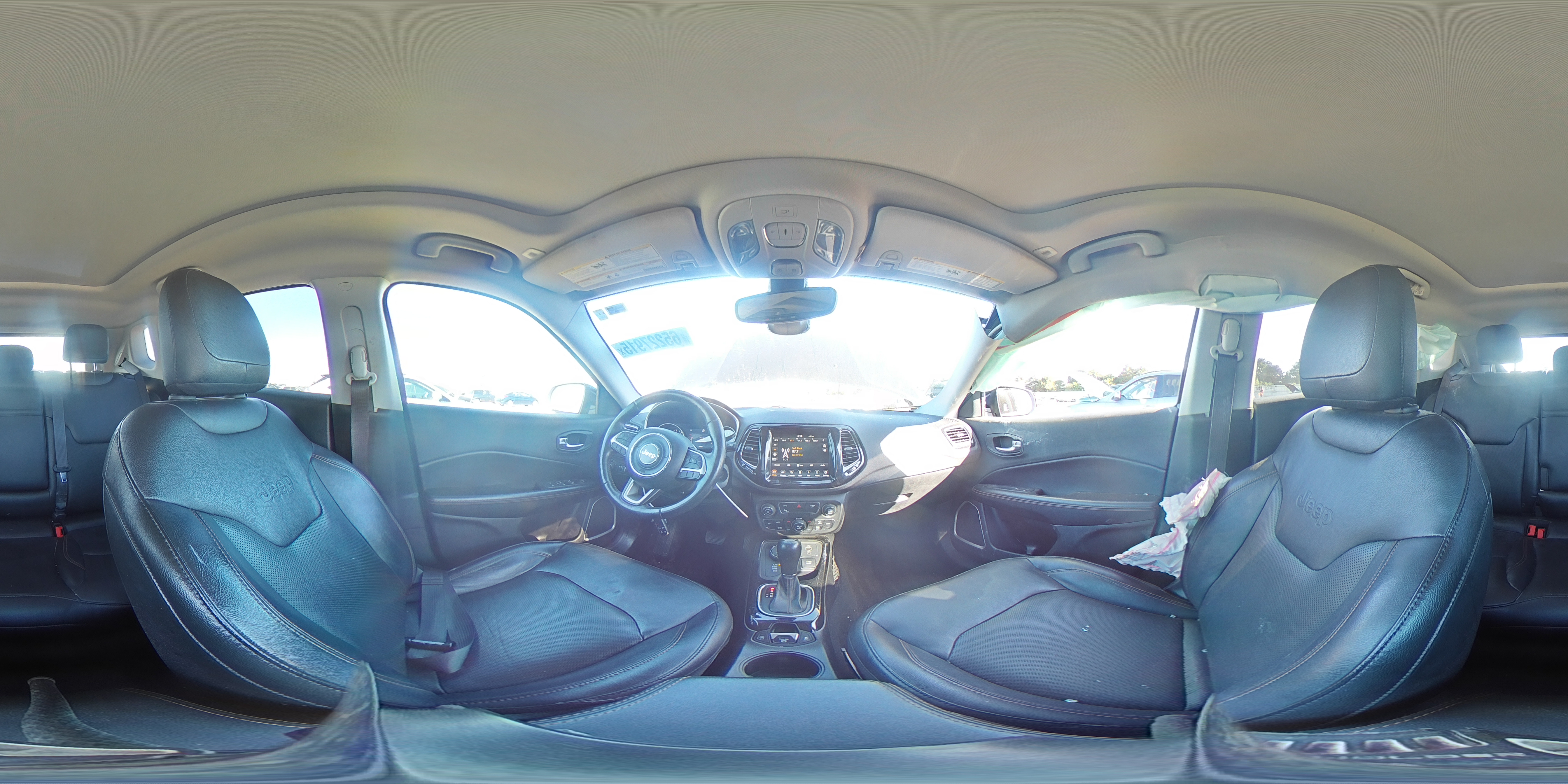 2018 Jeep Compass Latitude VIN: 3C4NJCBB2JT304695 Lot: 65227915