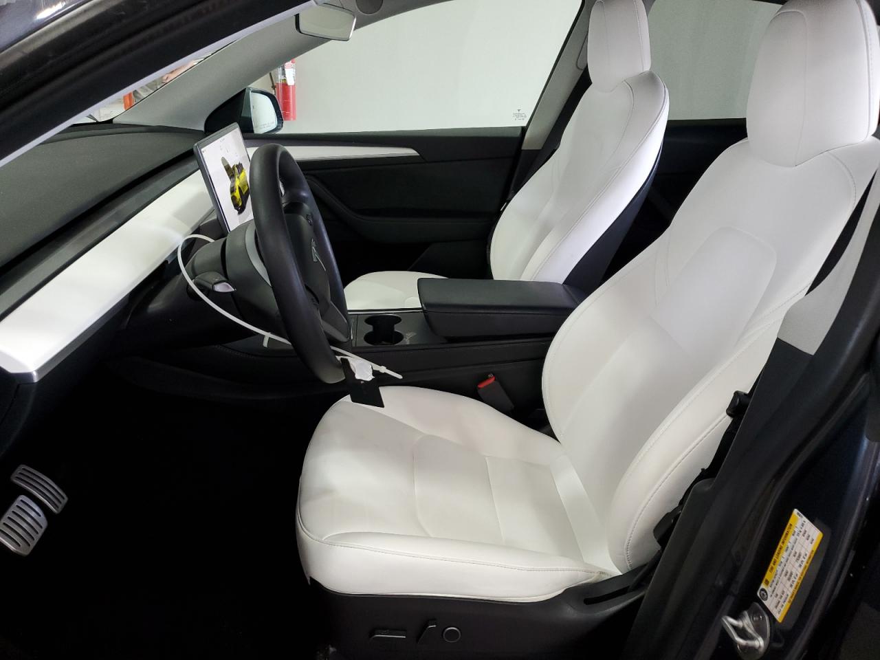 2023 Tesla Model Y VIN: 7SAYGDEF5PF595879 Lot: 65280985