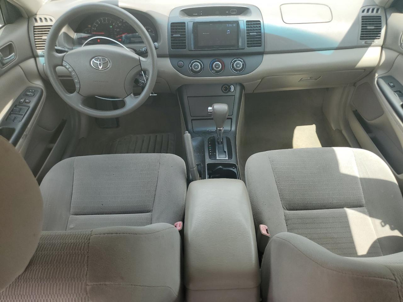 2005 Toyota Camry Le VIN: 4T1BE32K65U593594 Lot: 64609365