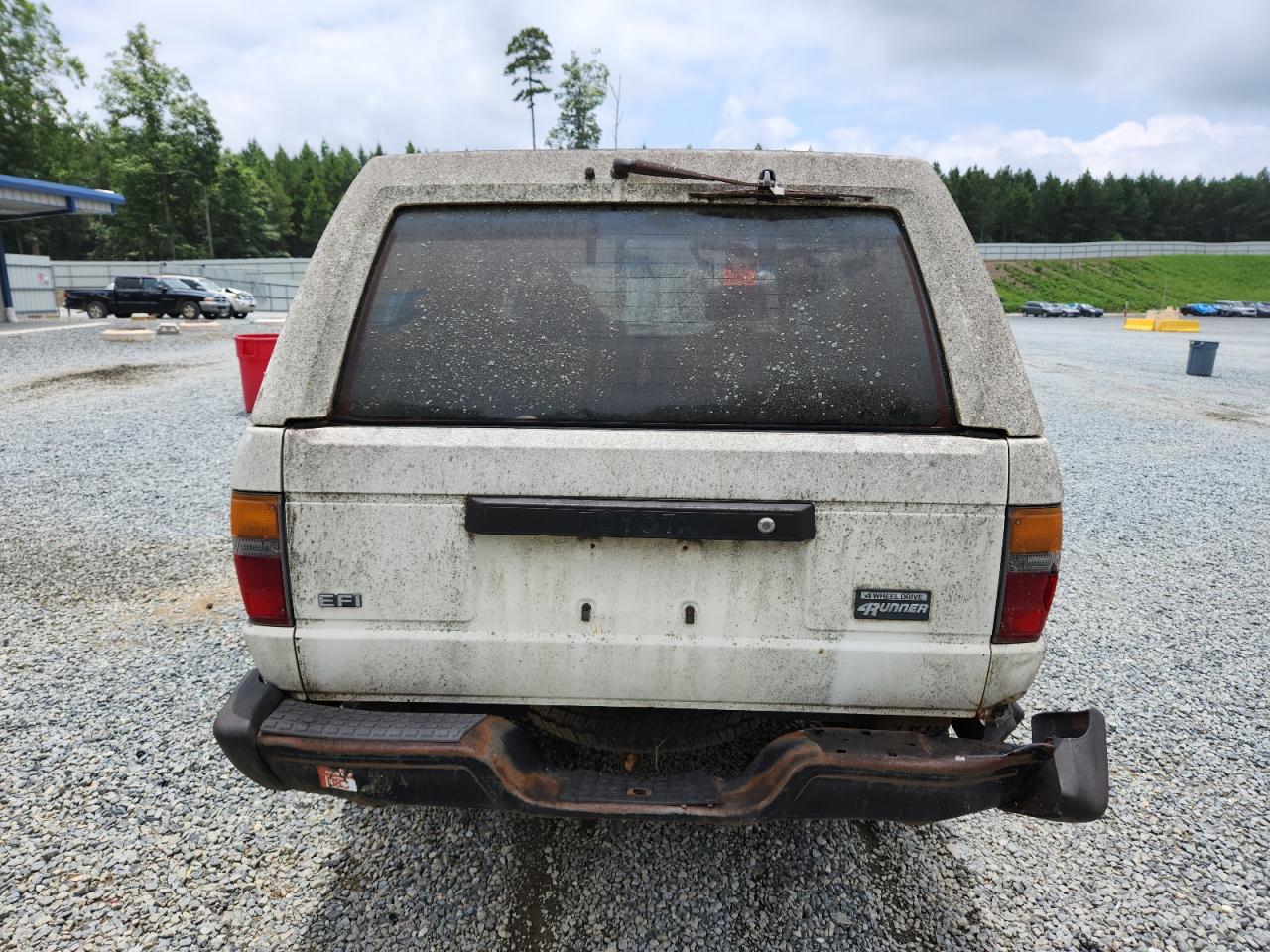 1986 Toyota 4Runner Rn60 VIN: JT4RN62D4G0063477 Lot: 64557945