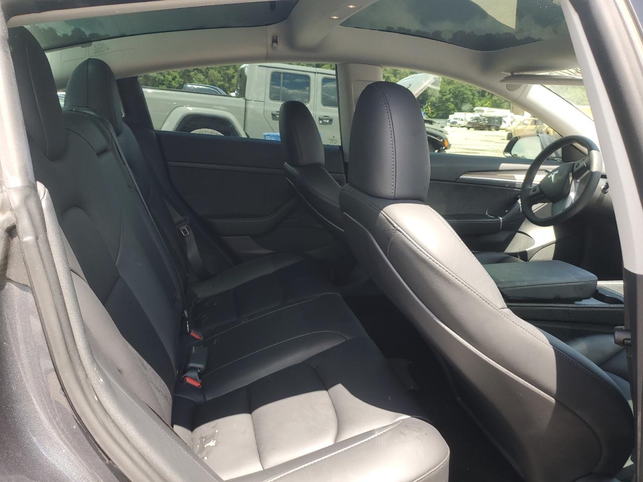 2023 Tesla Model 3 VIN: 5YJ3E1EA2PF685684 Lot: 64281225