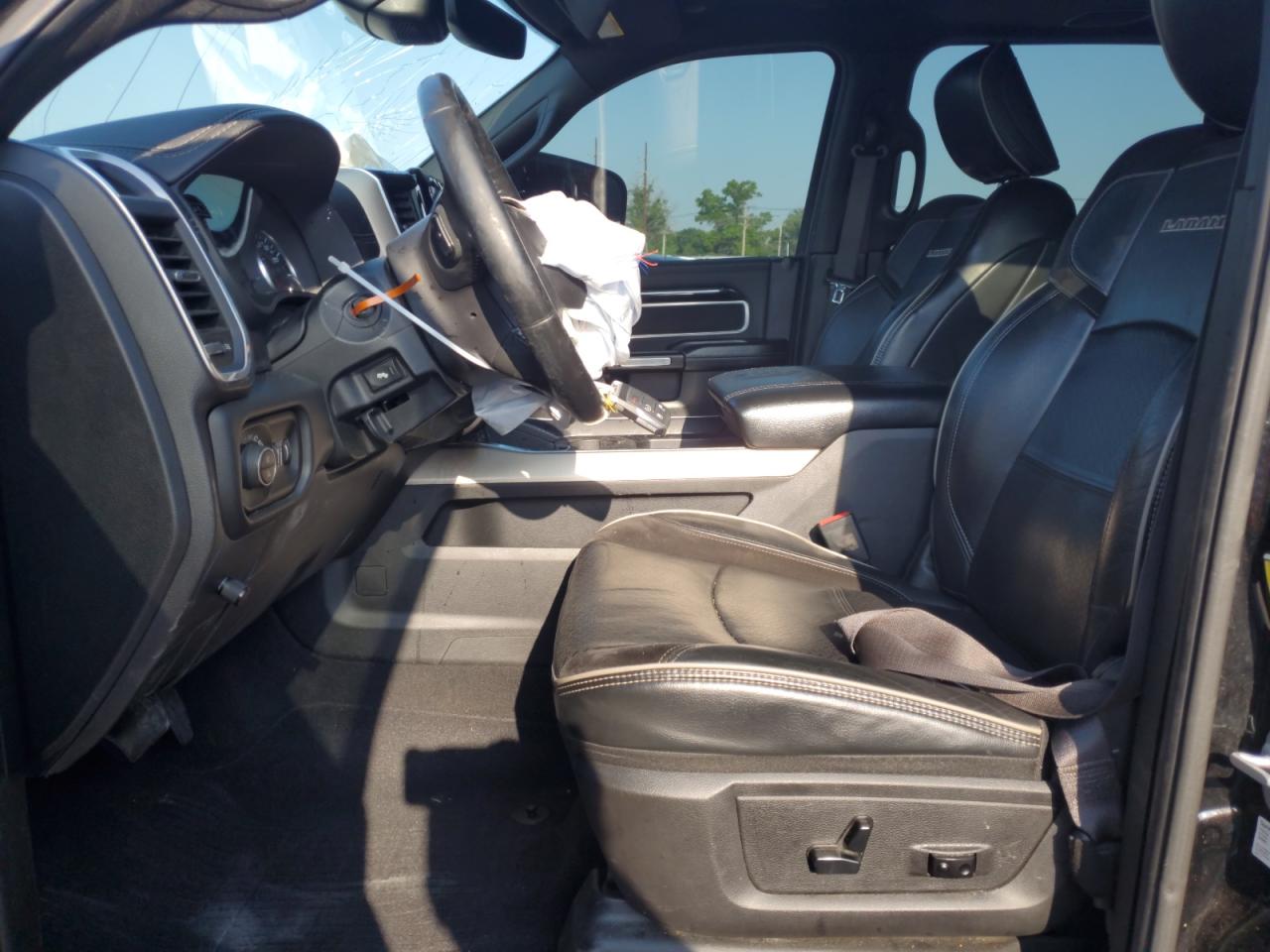 2019 Ram 2500 Laramie VIN: 3C6UR5FL0KG615384 Lot: 63589545