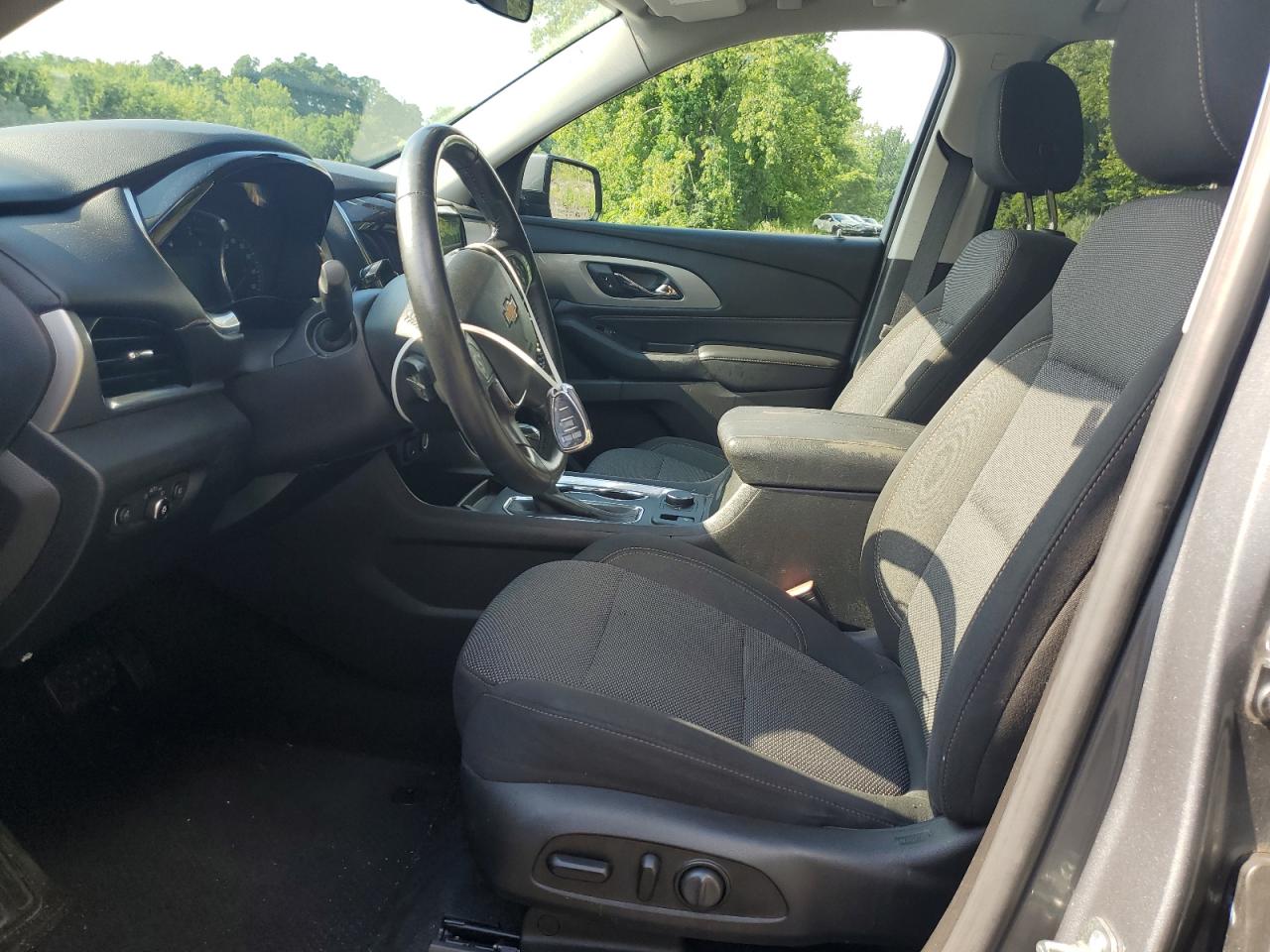 2018 Chevrolet Traverse Lt VIN: 1GNERGKW3JJ128077 Lot: 64356485