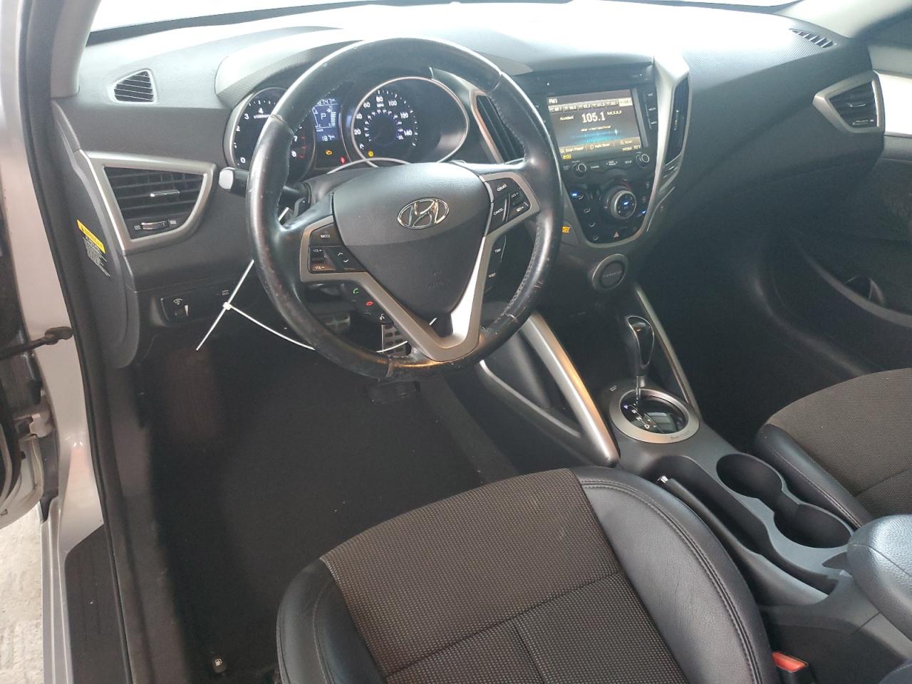 kmhtc6ad5du161026 KMHTC6AD5DU161026 2013 Hyundai Veloster