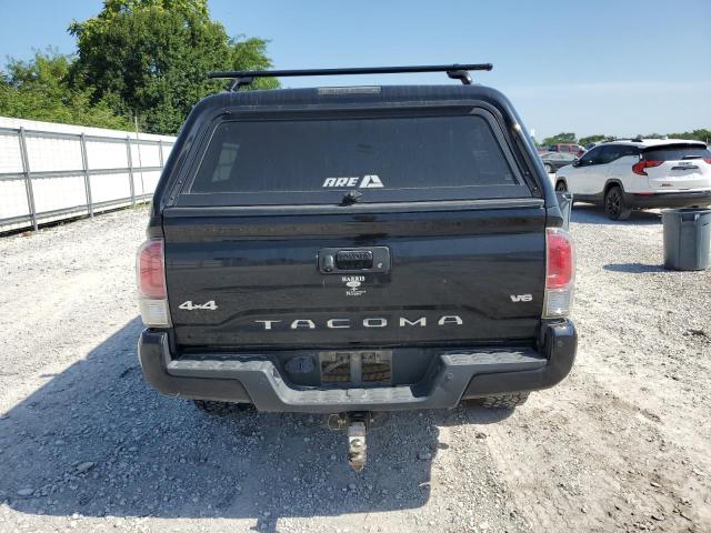 Pickups TOYOTA TACOMA 2016 Czarny