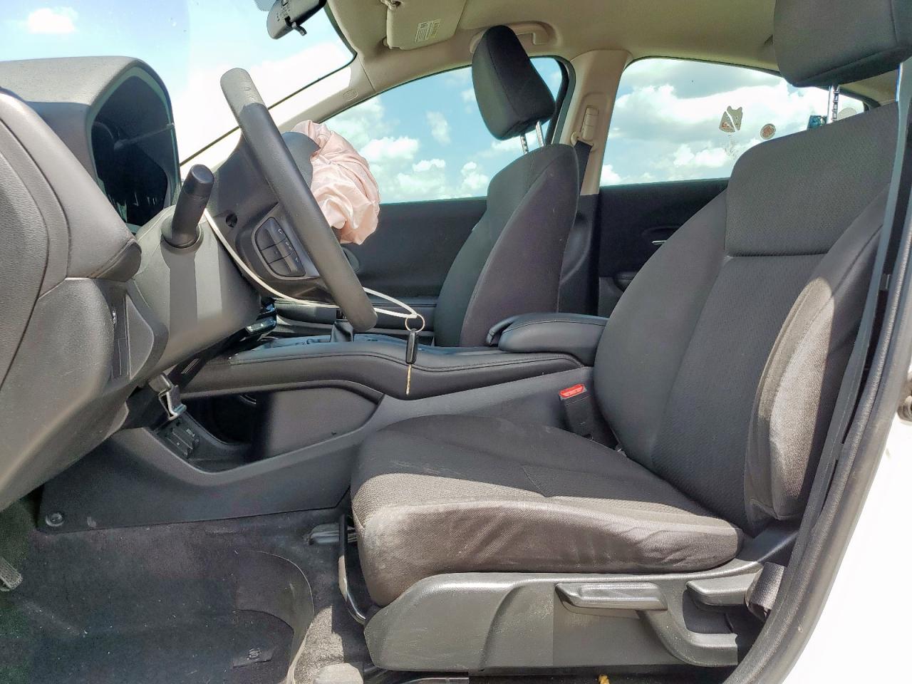 2017 Honda Hr-V Lx VIN: 3CZRU5G3XHM725147 Lot: 63748775