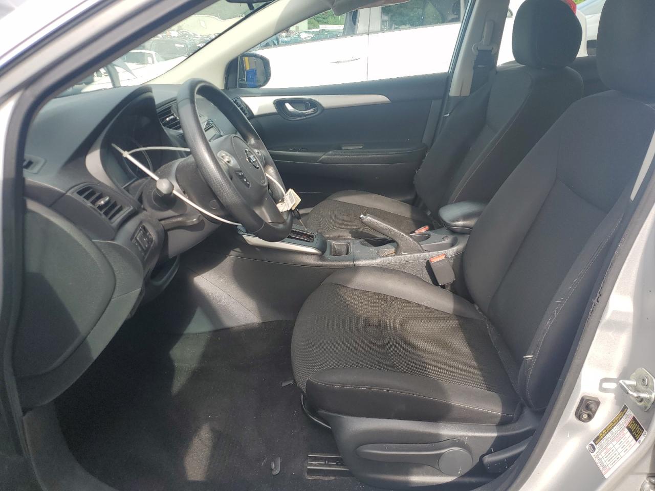 2019 Nissan Sentra S VIN: 3N1AB7AP7KY207175 Lot: 64664335