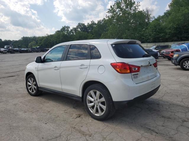  MITSUBISHI OUTLANDER 2015 Biały