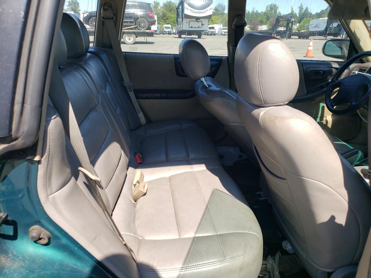 2001 Subaru Forester L VIN: JF1SF63511H767348 Lot: 64298295