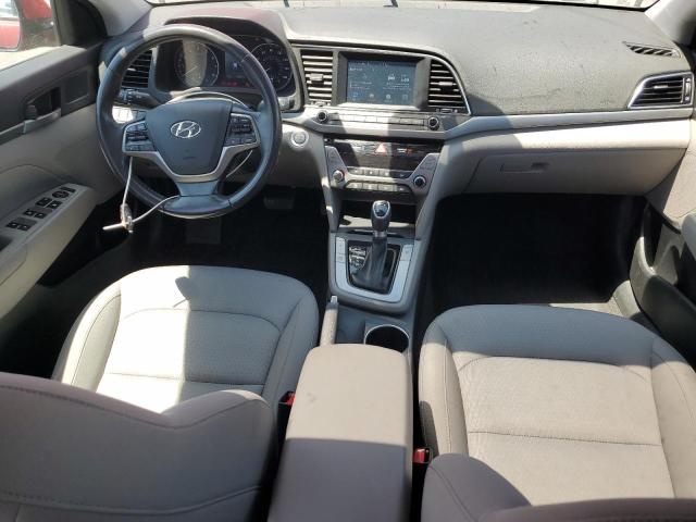  HYUNDAI ELANTRA 2018 Красный