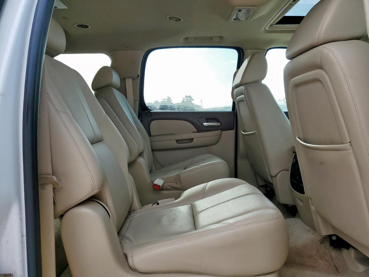 2008 GMC Yukon Xl C1500 VIN: 1GKFC16068R149636 Lot: 63424695