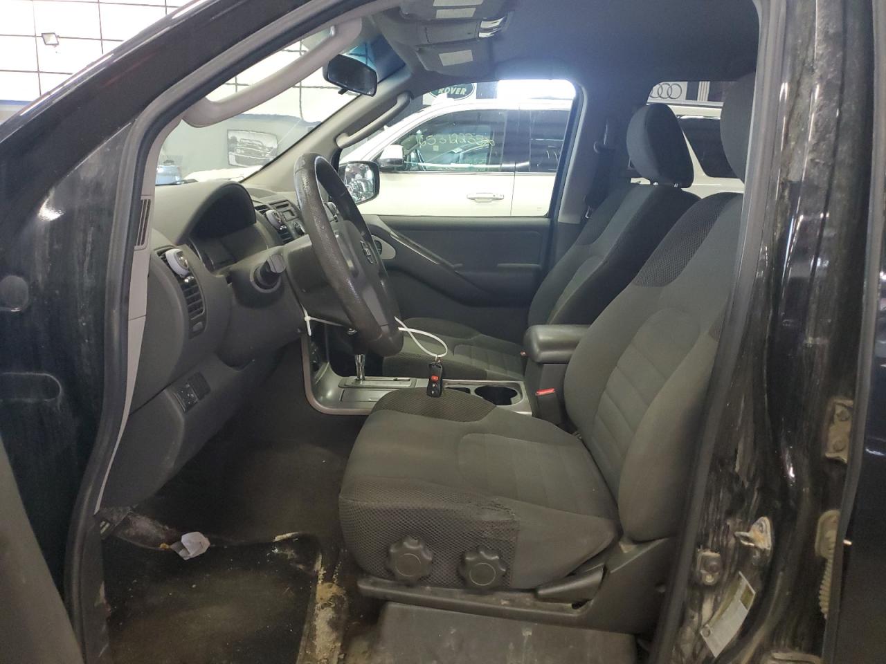 2010 Nissan Pathfinder S VIN: 5N1AR1NB9AC617872 Lot: 65326985