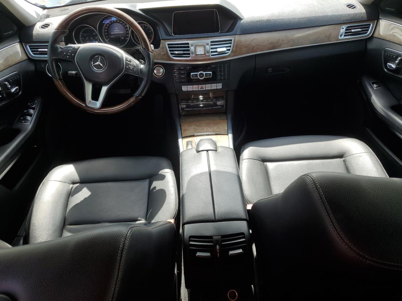 2014 Mercedes-Benz E 350 VIN: WDDHF5KB2EA849826 Lot: 63632875