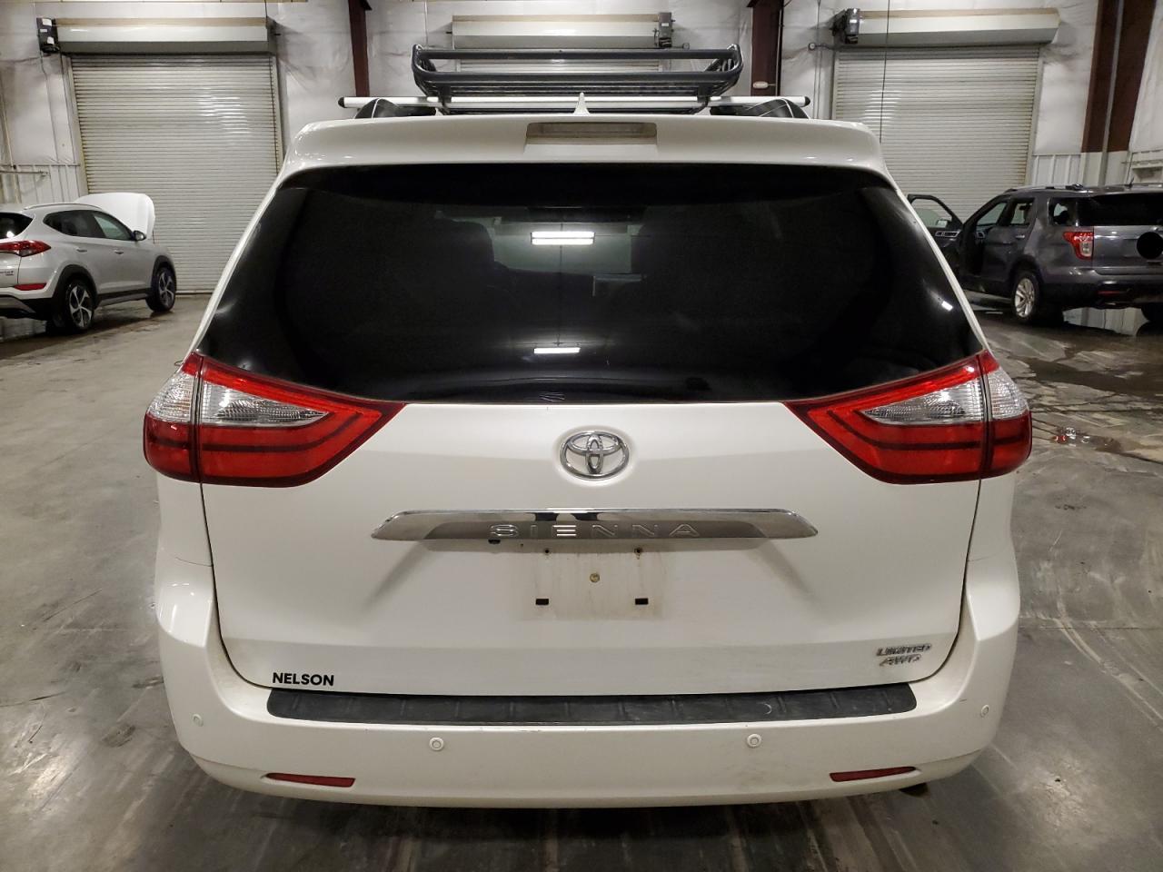 2017 Toyota Sienna Xle VIN: 5TDDZ3DC2HS176280 Lot: 63187195