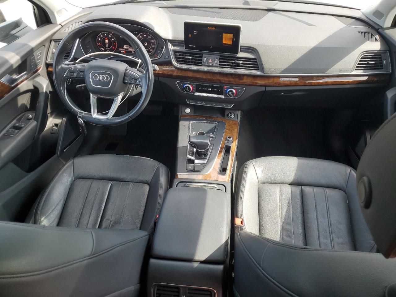 wa1bnafyxj2059098 WA1BNAFYXJ2059098 2018 Audi Q5 Premium Plus