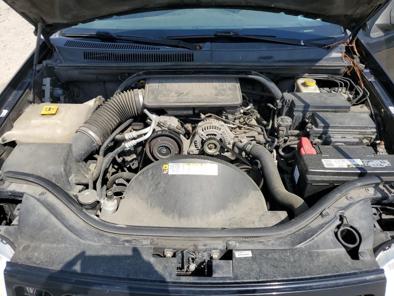 2008 Jeep Grand Cherokee Laredo VIN: 1J8GR48K18C137517 Lot: 66197395