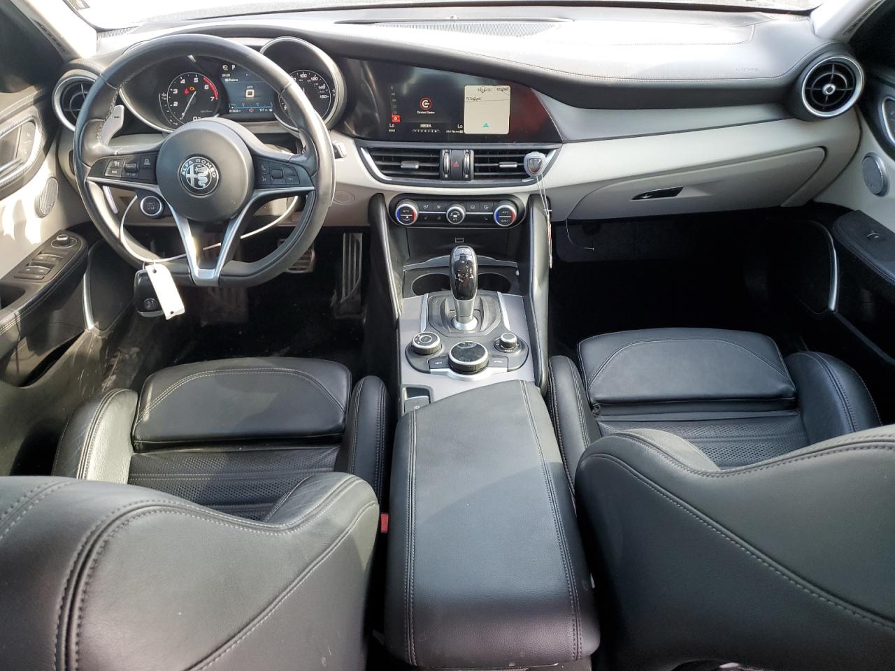 zarfaeen3j7565785 ZARFAEEN3J7565785 2018 Alfa Romeo Giulia Ti Q4