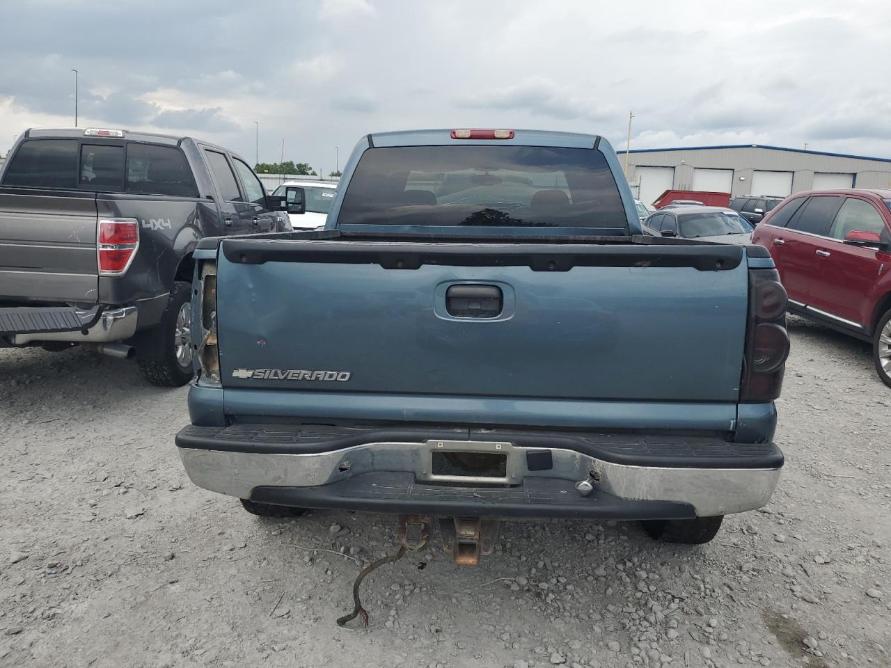 2007 Chevrolet Silverado K1500 Classic Crew Cab VIN: 2GCEK13Z571129561 Lot: 65038405
