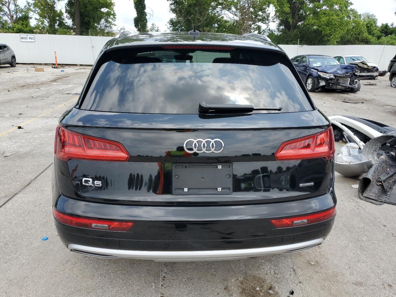 2019 Audi Q5 Premium VIN: WA1ANAFYXK2117496 Lot: 65332595